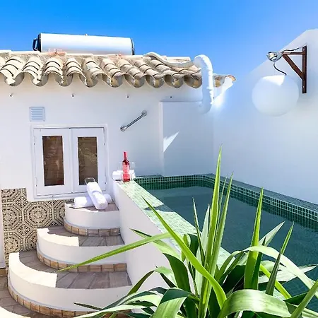 Casa Figueiras - First Floor - Unique 2br Flat W Pool Near Historical Centre Daire